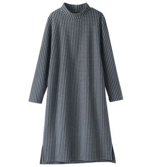 BELLUNA（ベルーナ）の「まるで着る毛布！静電防止付裏ファーお出かけワンピース（カットソーワンピース）」｜千鳥