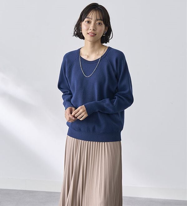 BELLUNA（ベルーナ）の「トレーナー感覚！きれいめカジュアルさんのためのニットトレーナー（ニット・セーター）」｜詳細画像