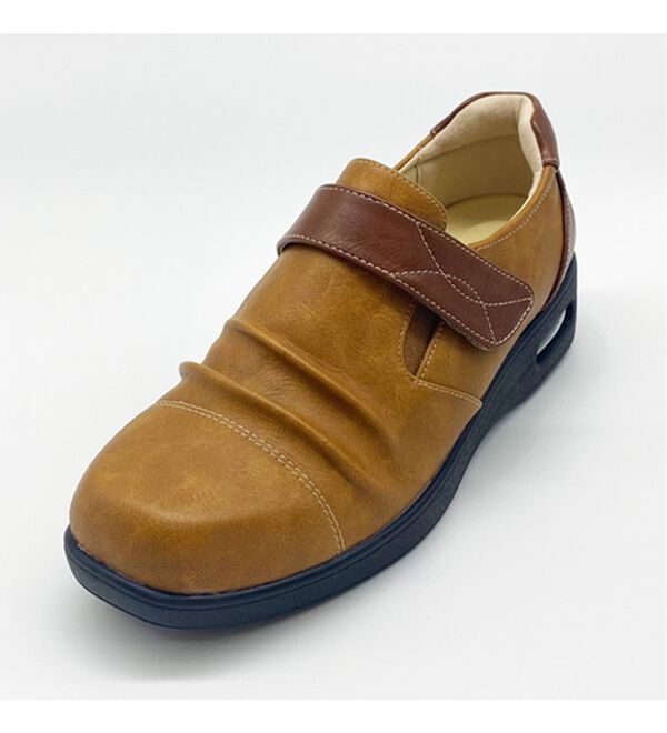 BELLUNA（ベルーナ）の「５Ｅシャーリング使いエア入りシューズ（スリッポン）」｜詳細画像