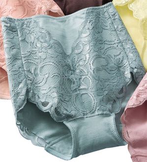 LAVIENNE（ラヴィエンヌ）の「レースがうれしいたっぷりショーツ　単品（ショーツ）」｜ブルーグレー