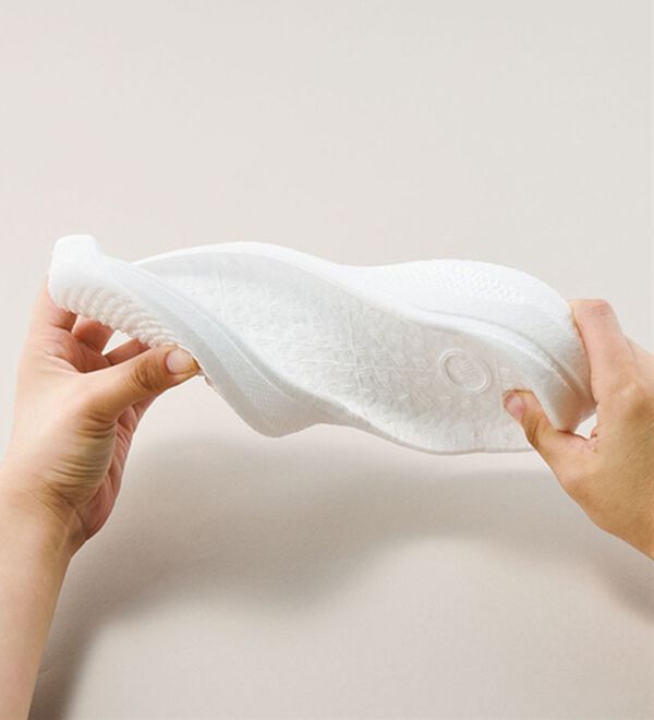 BELLUNA（ベルーナ）の「＜チョコザップ＞軽量ウォーキングシューズ（スニーカー）」｜詳細画像