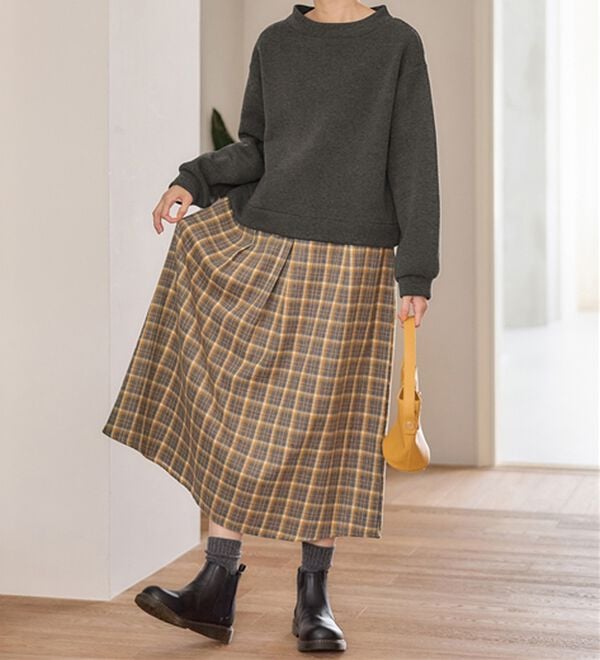 Viola e Viola（ヴィオラ エ ヴィオラ）の「楽ちんコーデドッキングワンピ（ドッキングワンピース）」｜チャコールグレー系