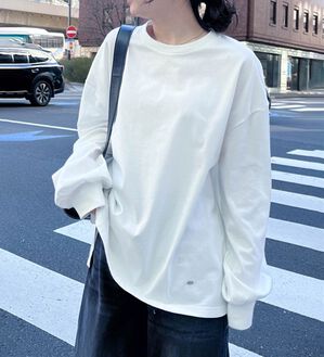 RANAN（ラナン）の「多機能ベーシックオーバーサイズ長袖Tシャツ（Tシャツ）」｜ホワイト