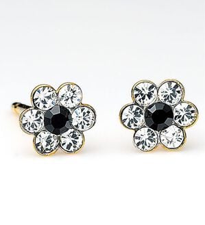 ルフラン（ルフラン）の「１８金ポストピアス（イヤリング・ピアス）」｜フラワー