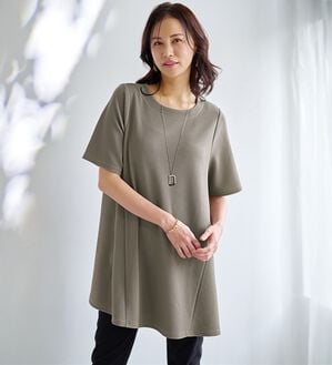 BELLUNA（ベルーナ）の「ひんやり！ポコポコエンボス素材－３ｋｇ見えチュニック（チュニック）」｜グレージュ