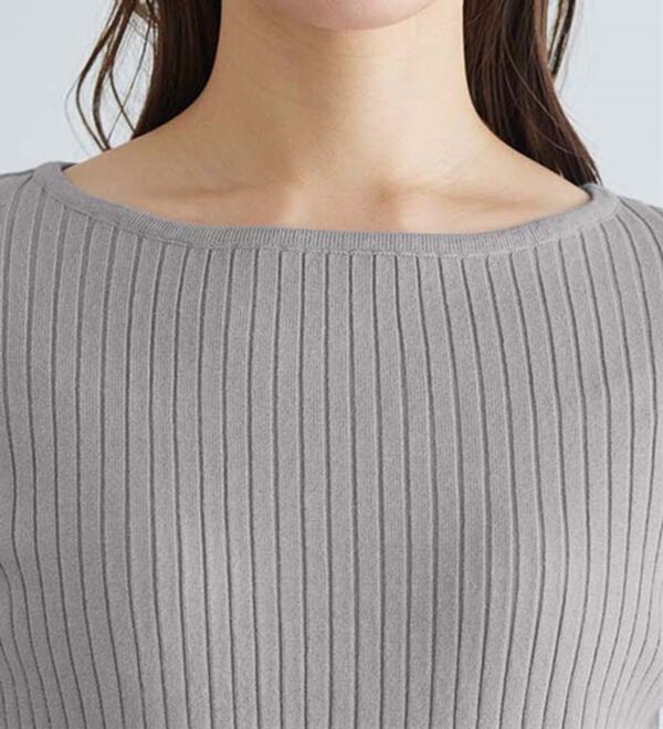 Pierrot（ピエロ）の「【洗濯機で洗える】ネックが選べるシルクタッチリブニット（ニット・セーター）」｜詳細画像
