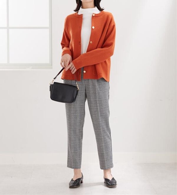 極美品✨ユナイテッドアローズ　ミニフリル ニットカーディガン　金ボタン UNITED ARROWS（ユナイテッドアローズ）の「ミニフリル ニット
