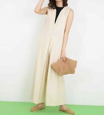 RANAN（ラナン）の「麻入りＶネックサロペット（オールインワン）」