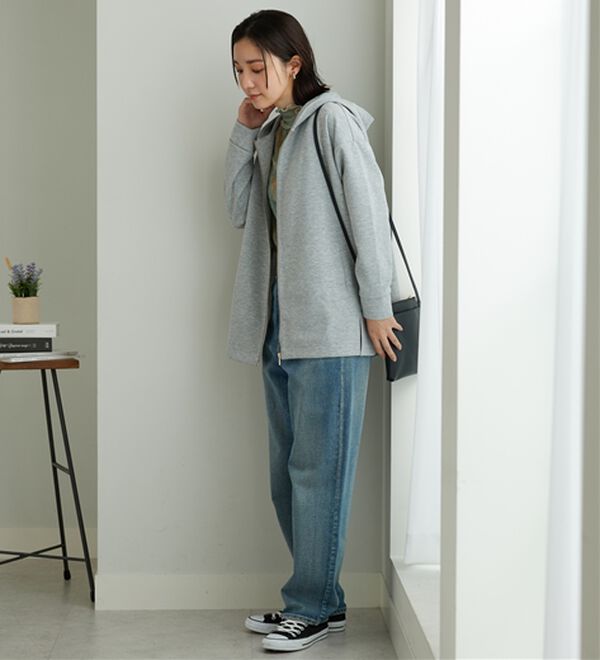 BELLUNA（ベルーナ）の「フードデザインとろみ素材ジップアップパーカー（パーカー）」｜詳細画像