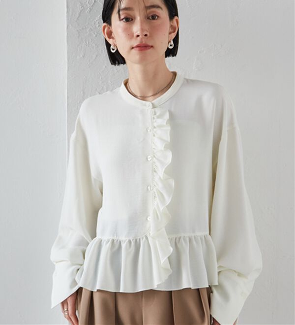 RANAN（ラナン）の「ラウンドフリルブラウス（シャツ）」｜オフホワイト