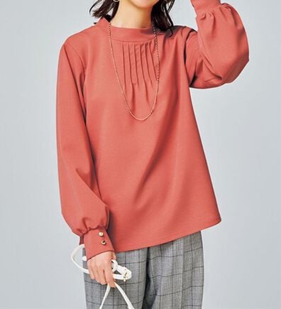 BELLUNA（ベルーナ）の「着脱楽々！袖ボタンデザインブラウス（ブラウス）」