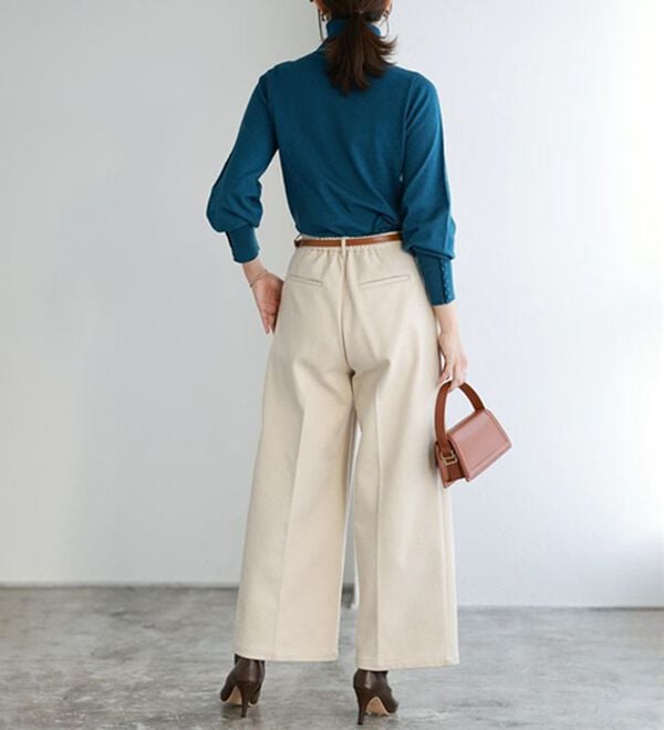 Pierrot（ピエロ）の「カット起毛ピンタックワイドパンツ（ワイドパンツ・ガウチョ）」｜詳細画像