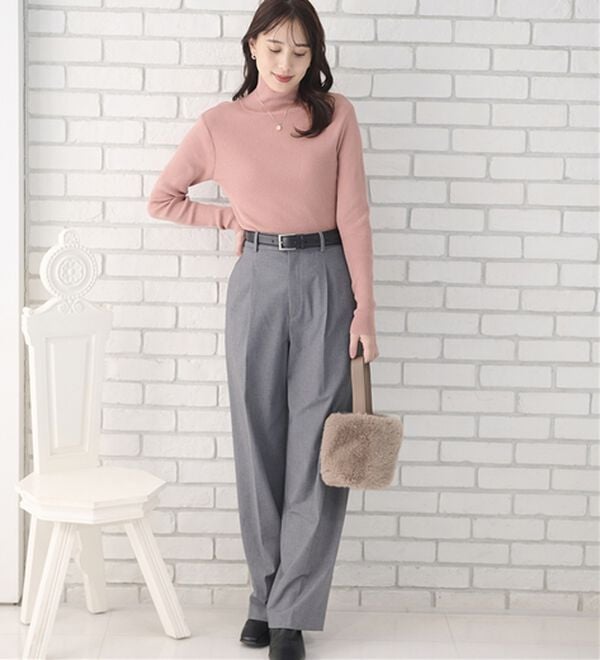 BELLUNA（ベルーナ）の「ハピネスコットン１００％&times;吸湿発熱リブタートルニット＜＆ｃｏｃｏｃｈｉ＞（ニット・セーター）」｜ローズ