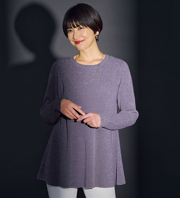 BELLUNA（ベルーナ）の「ラメ入りあぜ編フレアーニットチュニック（ニット・セーター）」｜グレイッシュパープル