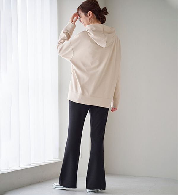 BELLUNA（ベルーナ）の「シュッと体型カバー！ジャストフィットフレアーパンツ（フルレングスパンツ）」｜詳細画像
