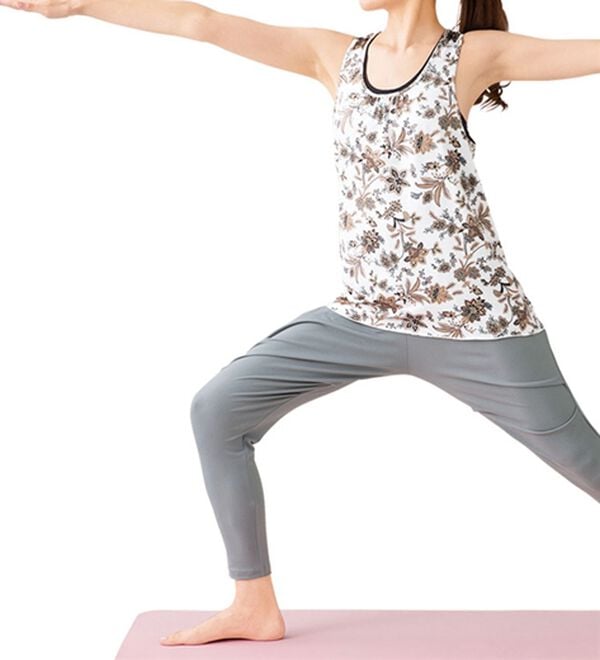 LAVIENNE（ラヴィエンヌ）の「【ＴＩＰＮＥＳＳ】カップ付フレアタンク（スポーツウェア）」｜詳細画像