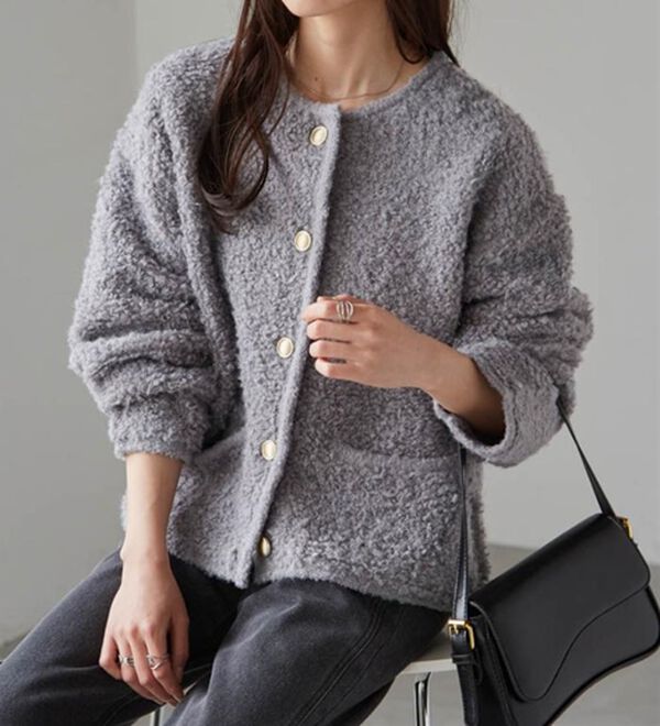 RANAN（ラナン）の「ゴールド調ボタンループ編みニットジャケット（ニットカーディガン）」｜詳細画像