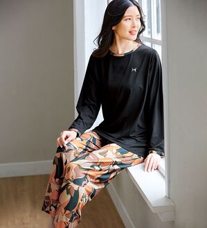 「＜ＨＡＮＡＥ　ＭＯＲＩ＞華やかトラベルパジャマ（パジャマ・ルームウェア）」｜詳細画像