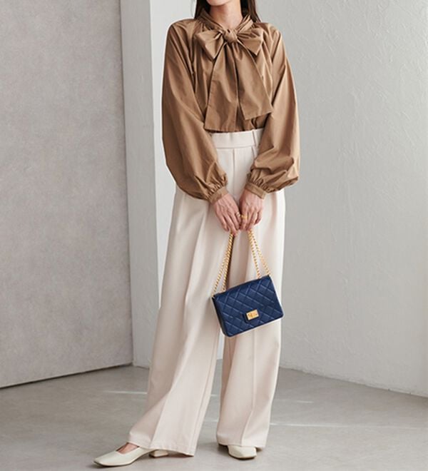 RANAN（ラナン）の「ボリュームボウタイブラウス（ブラウス）」｜詳細画像