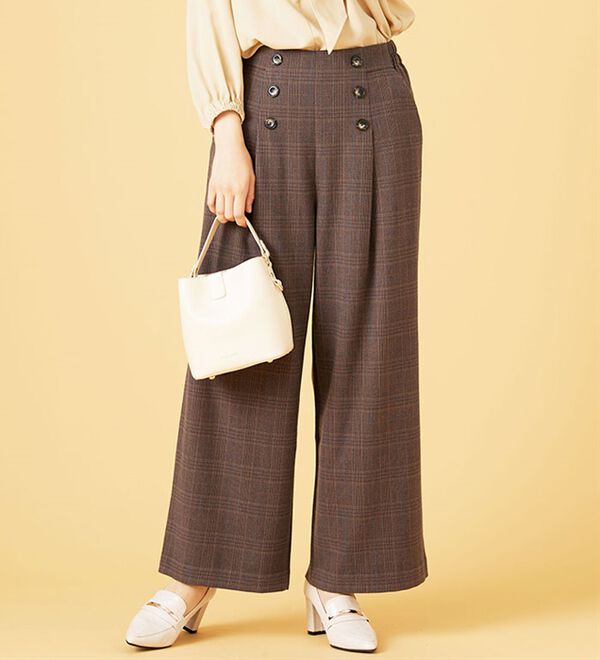 BELLUNA（ベルーナ）の「サマ見え（スーパーウォーム）ウール調ボタン使いワイドパンツ（ワイドパンツ・ガウチョ）」｜詳細画像