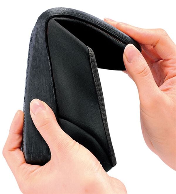 「ゆったり４Ｅストレッチはっ水パンプス（パンプス）」｜詳細画像