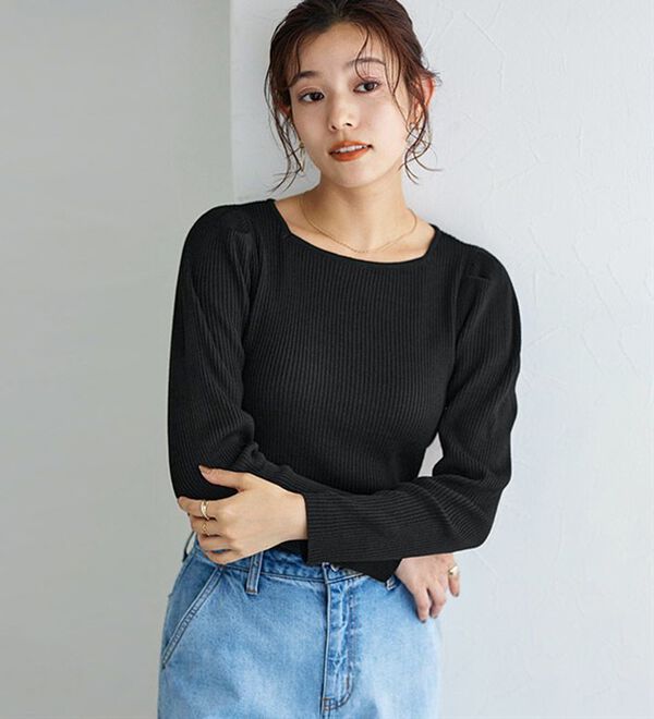 Pierrot（ピエロ）の「【選べるネック】パワーショルダーリブニット（ニット・セーター）」｜詳細画像