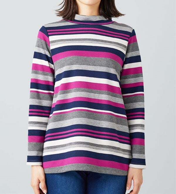 BELLUNA（ベルーナ）の「ふわふわ裏ファーハイネックプルオーバー（カットソー）」｜詳細画像