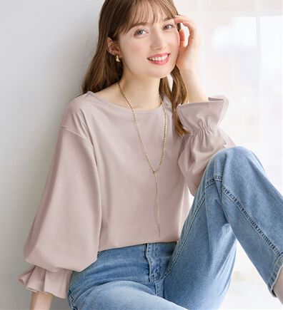 alotta（アロッタ）の「袖タックデザインプルオーバー（カットソー）」