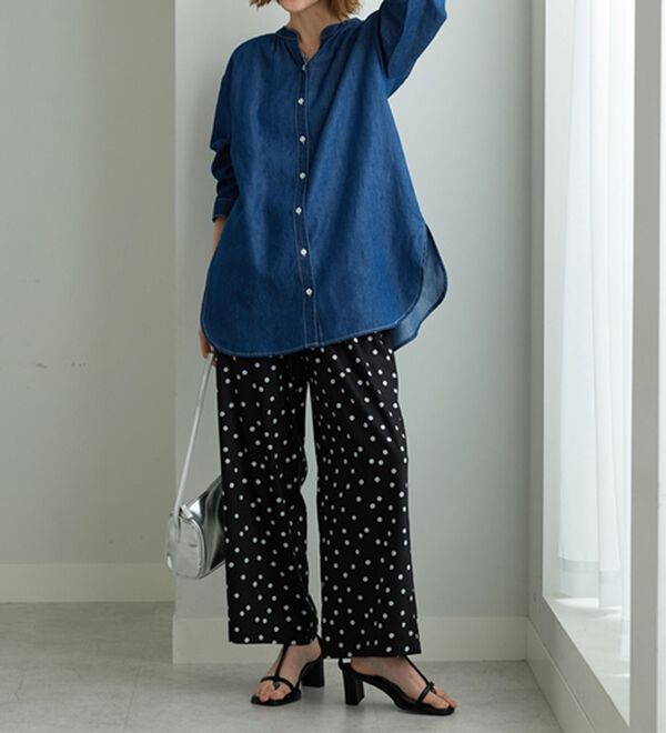 BELLUNA（ベルーナ）の「やわらかデニム素材シャツチュニック（チュニック）」｜詳細画像