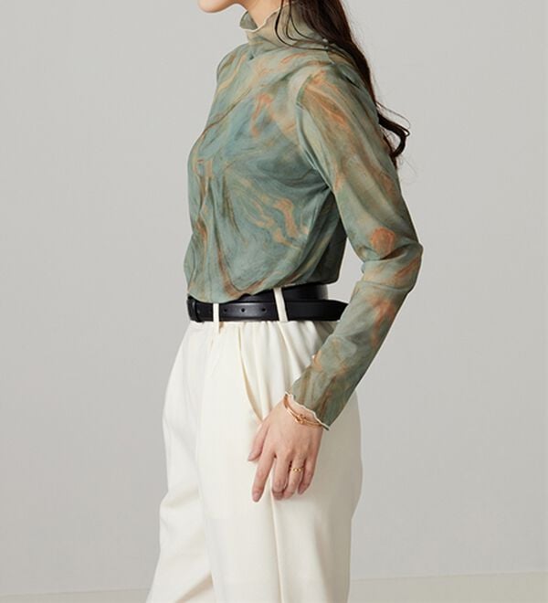 BELLUNA（ベルーナ）の「シアー素材ハイネックインナープルオーバー（カットソー）」｜詳細画像