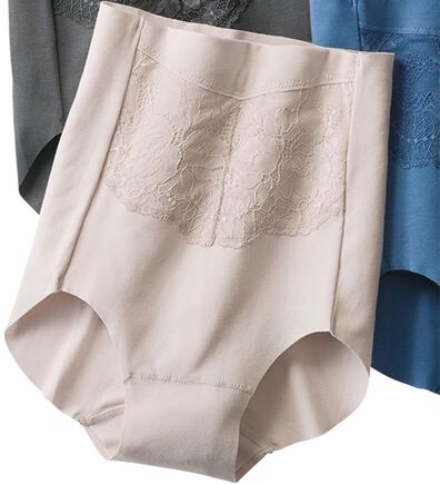 LAVIENNE（ラヴィエンヌ）の「楽なママお外に出れる綿混ショーツ単品（ショーツ）」