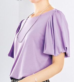 VINNO（ヴィノ）の「ボリューム袖カットソートップス（カットソー）」｜詳細画像