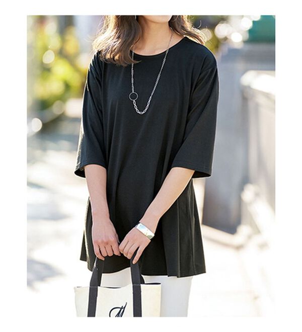 BELLUNA（ベルーナ）の「後ろ姿で魅せるタック使いチュニック（チュニック）」｜詳細画像