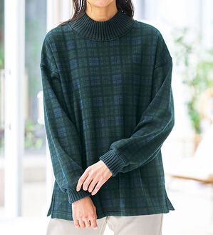 BELLUNA（ベルーナ）の「まるで着る毛布！静電防止付裏ファーニットリブトレーナー（トレーナー・スウェット）」｜ブラックウォッチ