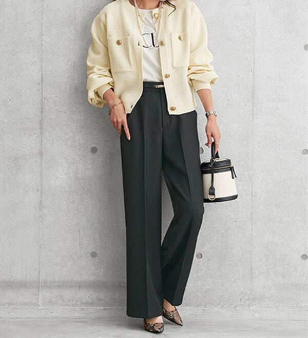 BELLUNA（ベルーナ）の「金ボタンジャケット風ニットカーディガン（ニットカーディガン）」｜詳細画像