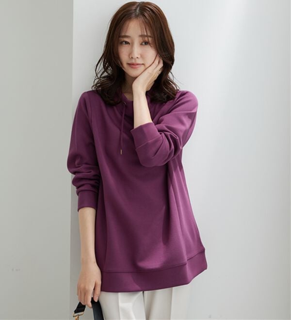 BELLUNA（ベルーナ）の「【新色追加】ワイドネックサイド切替プルオーバー（カットソー）」｜詳細画像