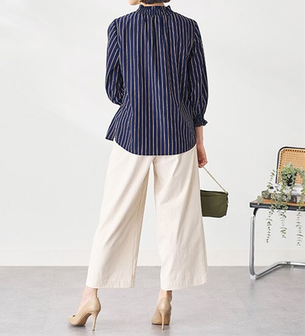 BELLUNA（ベルーナ）の「衿＆袖シャーリング使いブラウス（ブラウス）」｜詳細画像