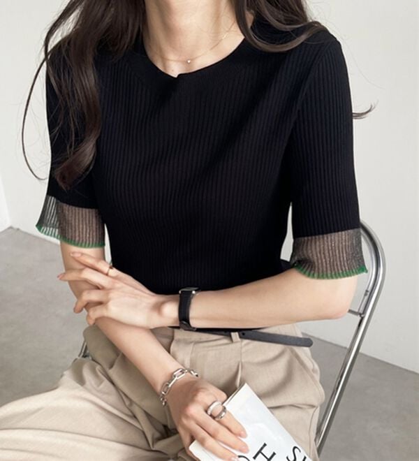 GeeRA（ジーラ）の「『ドラマ着用商品』 袖口シアーリブニット（ニット・セーター）」｜詳細画像