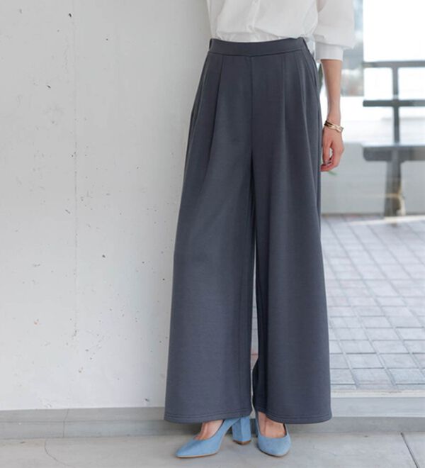 RANAN（ラナン）の「柔らかあったか！裏起毛ロングフレアガウチョパンツ（フルレングスパンツ）」｜チャコールグレー