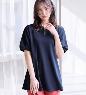 alotta（アロッタ）の「【接触冷感】エンボス素材パール調ボタンチュニック（チュニック）」｜詳細画像