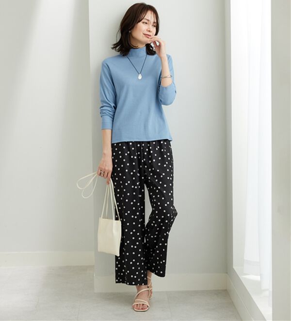 「シンプルデザイン！ハイネックプルオーバー（カットソー）」｜詳細画像