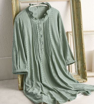 BELLUNA（ベルーナ）の「カットレースフレアーチュニック（チュニック）」