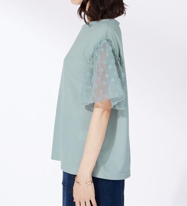 BELLUNA（ベルーナ）の「袖シアードット切替プルオーバー（カットソー）」｜詳細画像