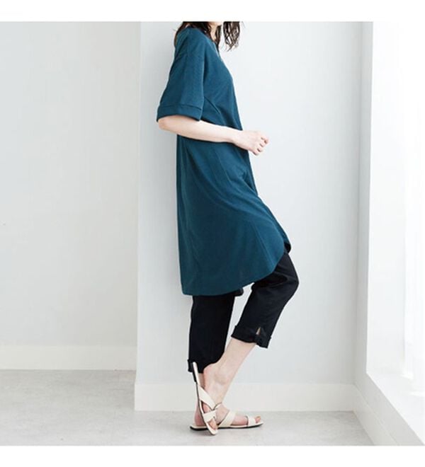 BELLUNA（ベルーナ）の「かのこ素材裾ラウンドチュニックワンピース（チュニックワンピース）」｜詳細画像