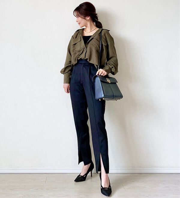 BELLUNA（ベルーナ）の「【低身長さん向け】美脚見えスリットテーパードパンツ（テーパードパンツ）」｜詳細画像