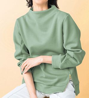 VINNO（ヴィノ）の「＜日本製＞ジップ付ボトルネックプルオーバー（カットソー）」｜詳細画像