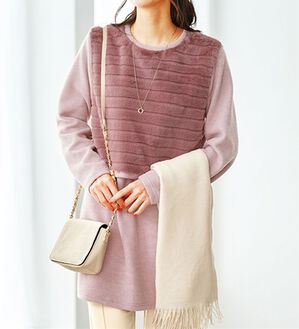 BELLUNA（ベルーナ）の「サイドジッパー付ファー切替チュニック（チュニック）」｜ピンク