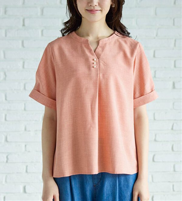 BELLUNA（ベルーナ）の「麻調合繊パール付タックデザインブラウス（ブラウス）」｜詳細画像