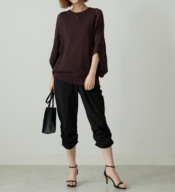 BELLUNA（ベルーナ）の「透かし編ドルマンニットプルオーバー（ニット・セーター）」｜詳細画像