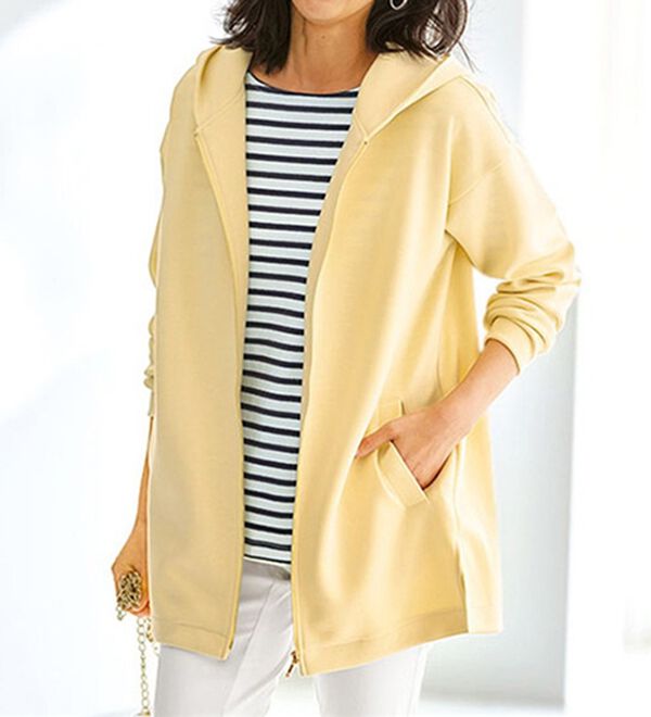 BELLUNA（ベルーナ）の「フードデザインとろみ素材ジップアップパーカー（パーカー）」｜イエロー